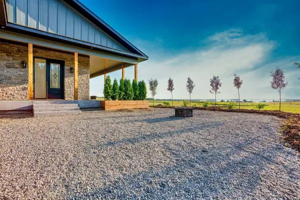 4141 Township Road 340 #4, Rural Mountain View County, AB T0M 1C0