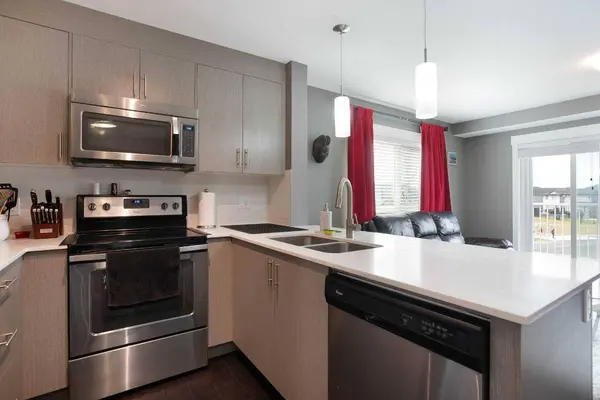 302 Skyview Ranch DR NE #3302, Calgary, AB T3N 0P5