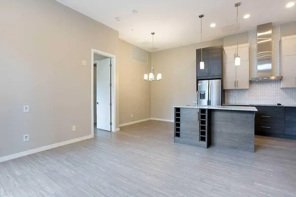 Mahogany Centre Centre SE #124, Calgary, AB T3M 2Y1
