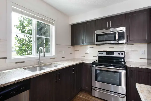 755 Copperpond BLVD SE #3209, Calgary, AB T2Z 4R2