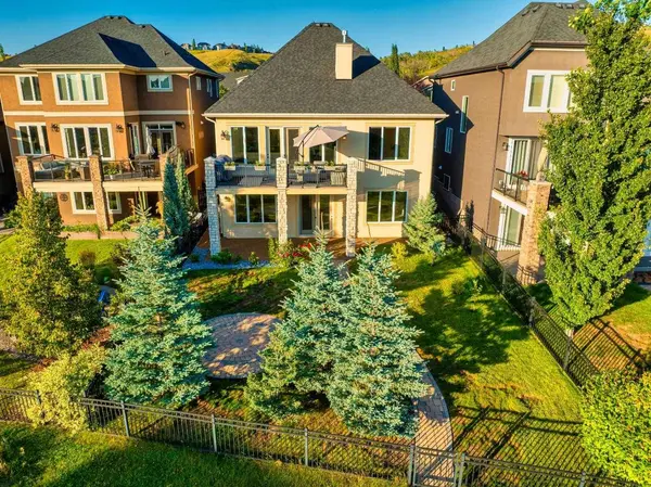 23 Cranbrook WAY SE, Calgary, AB T3M 1S5