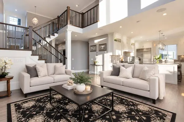 160 Kinniburgh LOOP, Chestermere, AB T1X 0V1