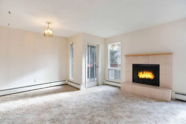 624 2 AVE NW #5, Calgary, AB T2N 0E1
