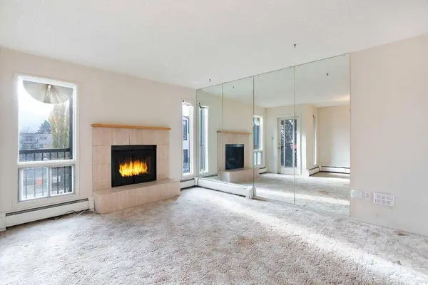 624 2 AVE NW #5, Calgary, AB T2N 0E1