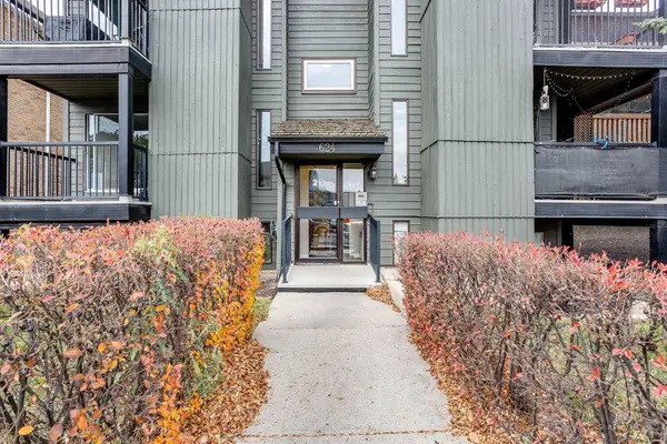 624 2 AVE NW #5, Calgary, AB T2N 0E1