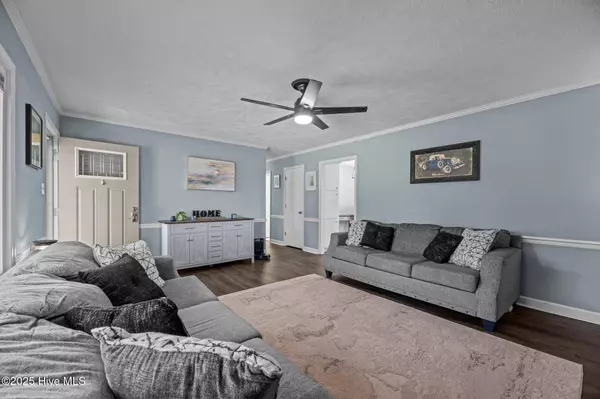 215 Forest Hill DR, Havelock, NC 28532