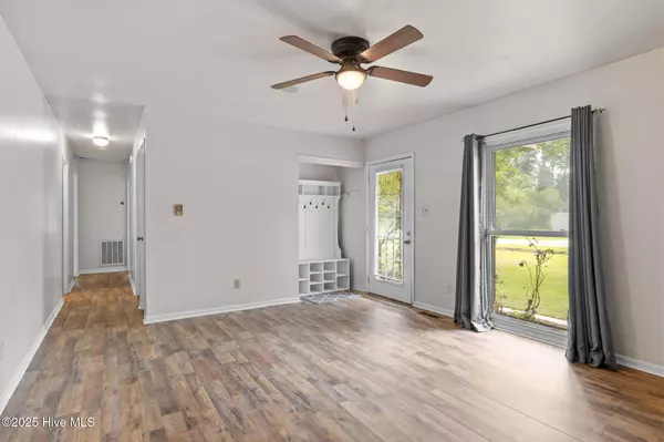 204 Pineview ST, Havelock, NC 28532