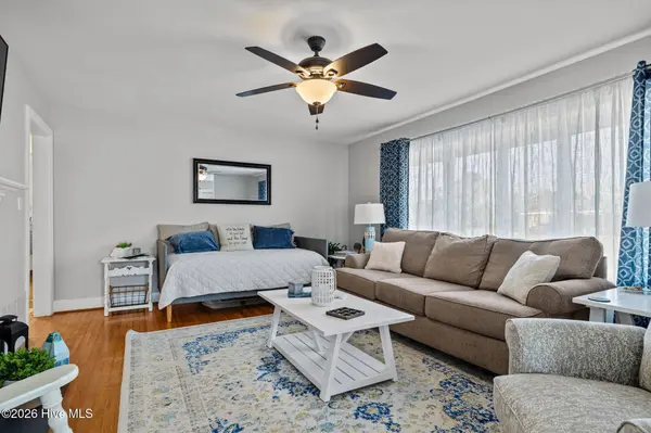 104 George ST, Beaufort, NC 28516