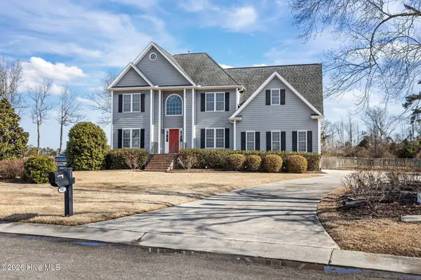 1607 Ivory Gull DR, Morehead City, NC 28557