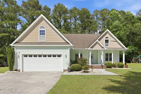 302 Coldwater DR, Swansboro, NC 28584