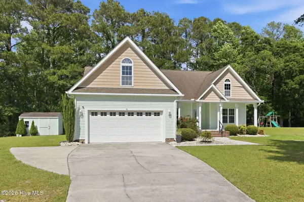 302 Coldwater DR, Swansboro, NC 28584