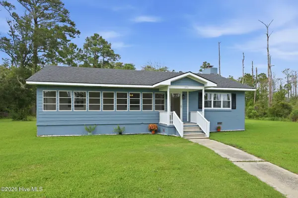 395 Nelson Neck RD
