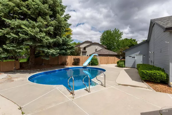 10059 W Ironclad Ct, Boise, ID 83704