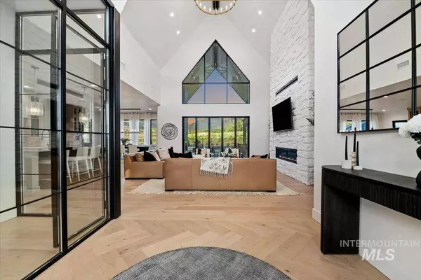 6162 N High Valley Way, Boise, ID 83714-5546