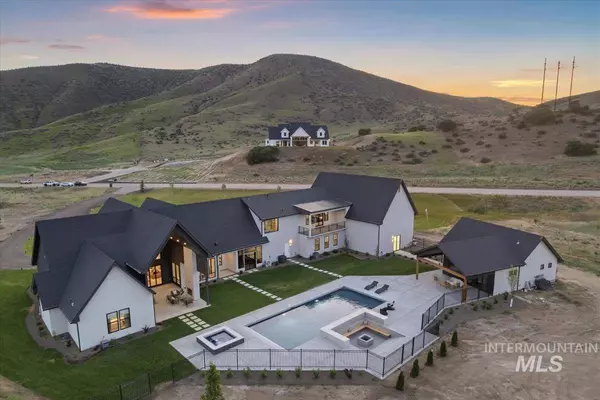 6162 N High Valley Way, Boise, ID 83714-5546