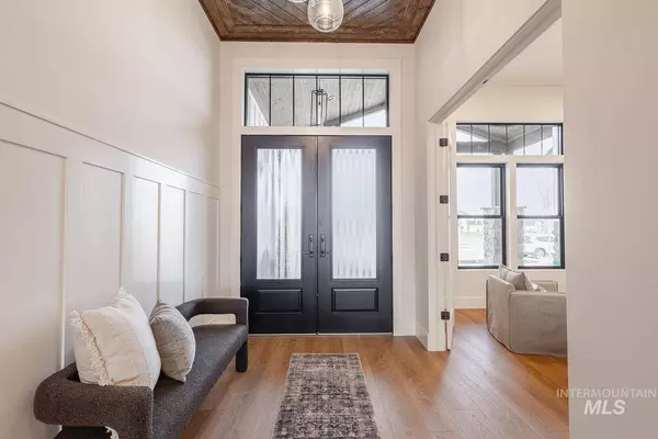 3426 N Hardwick Ave, Eagle, ID 83616