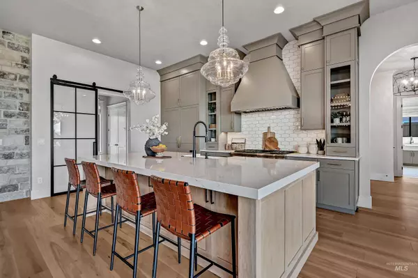 11389 N 17th Way, Boise, ID 83714