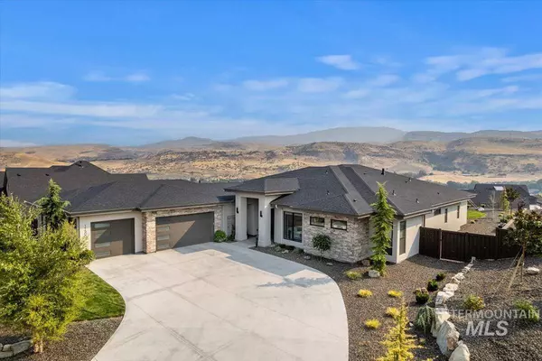 11500 N 17th Way, Boise, ID 83714