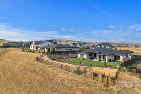 11500 N 17th Way, Boise, ID 83714