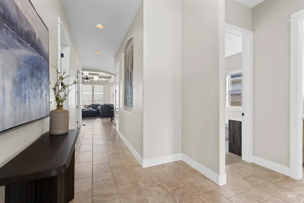 3468 W Torana Dr, Meridian, ID 83646