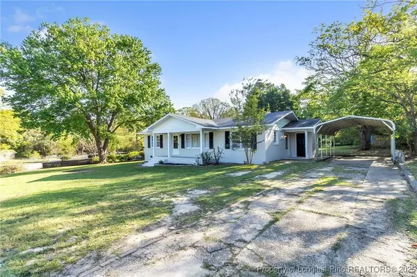 7517 Seaton PL, Fayetteville, NC 28303