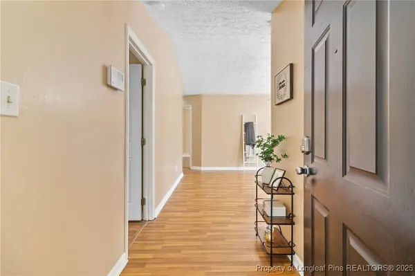 3820 Crusader DR, Hope Mills, NC 28348