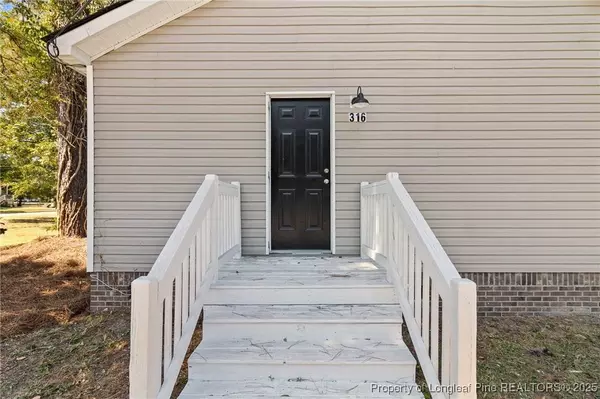 316 Edens AVE, Lumberton, NC 28358