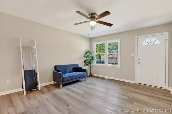 835 Dwain DR, Fayetteville, NC 28305