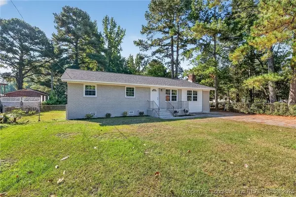 835 Dwain DR, Fayetteville, NC 28305