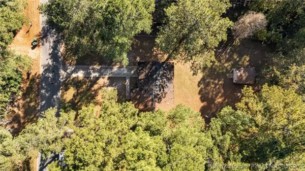 406 Mundy ST, Maxton, NC 28364