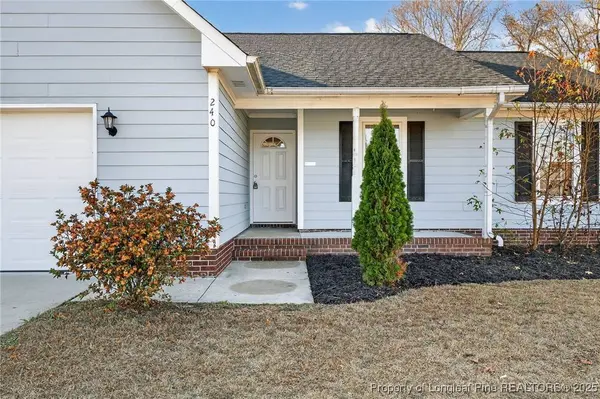 240 Rock Harbor LN, Spring Lake, NC 28390
