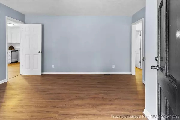 1087 Torrey DR, Fayetteville, NC 28301