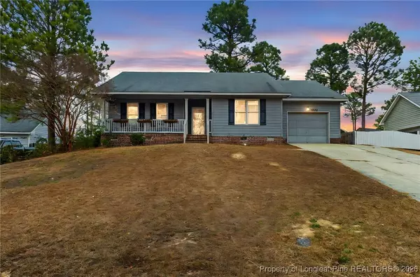 3340 Hunting Bay DR, Spring Lake, NC 28390