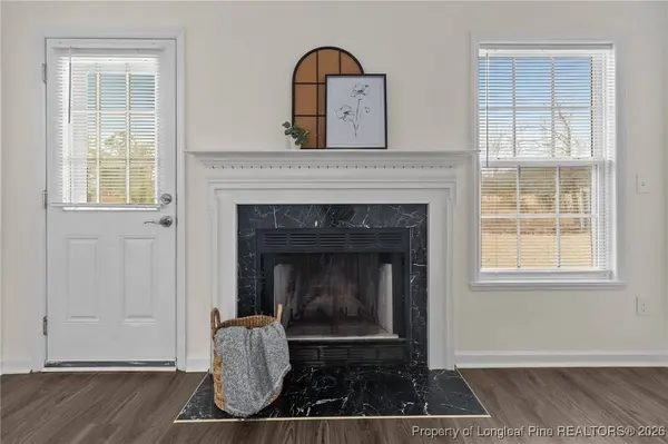 1011 Gatesville DR, Hope Mills, NC 28348