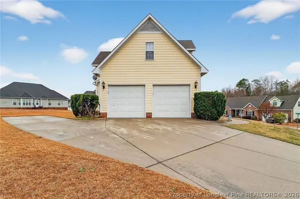 6033 Begonia DR, Fayetteville, NC 28314