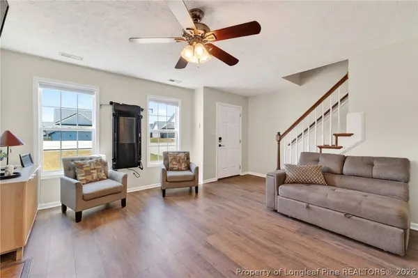 1213 Screech Owl DR, Hope Mills, NC 28348