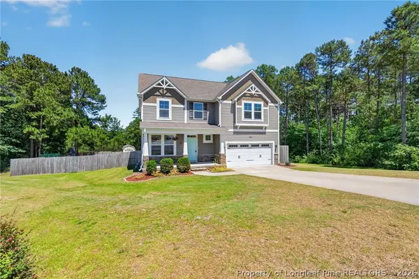 82 Maxwell PL, Lillington, NC 27546