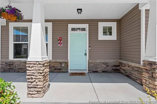 82 Maxwell PL, Lillington, NC 27546