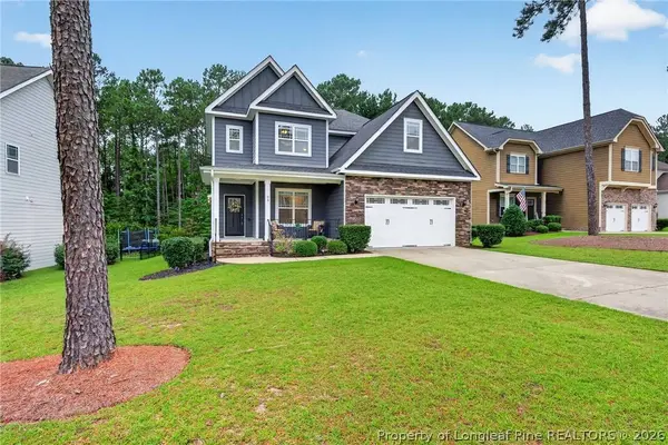 95 Valley Brook LN, Spring Lake, NC 28390