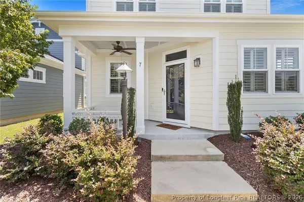 7 Duplin LN, Clayton, NC 27527