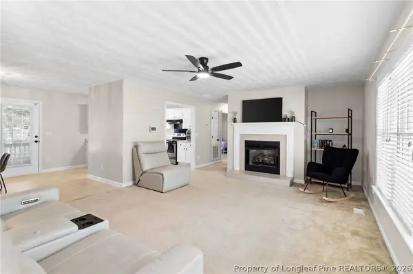 802 Darlington DR, Fayetteville, NC 28311