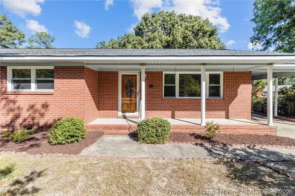 521 Longview DR, Fayetteville, NC 28311