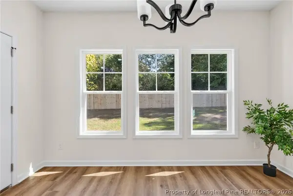 5651 Wiggins DR, Fayetteville, NC 28306