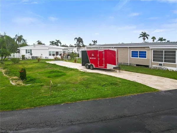 357 Mattie AVE, Fort Myers, FL 33908