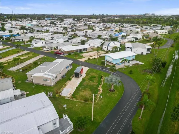 357 Mattie AVE, Fort Myers, FL 33908