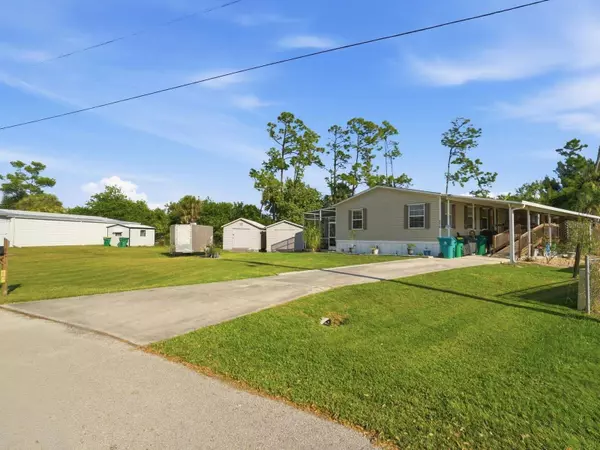 27930 LEATHERWOOD CIR, Punta Gorda, FL 33950