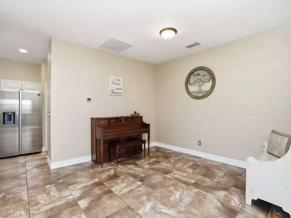 12719 Stone Tower LOOP, Fort Myers, FL 33913
