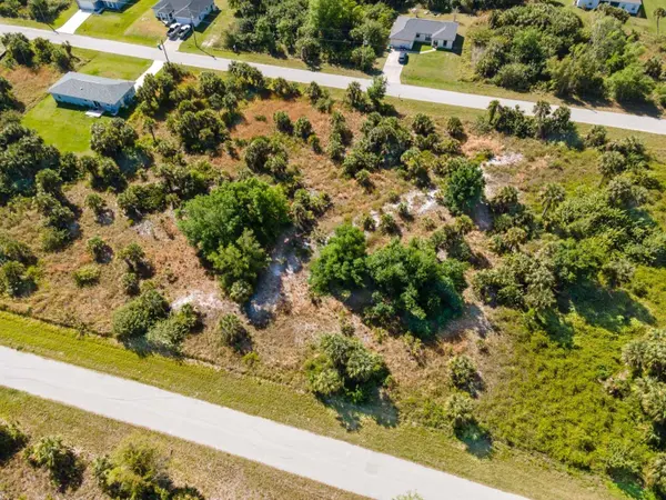 19053 SHERIFF AVE, Port Charlotte, FL 33954