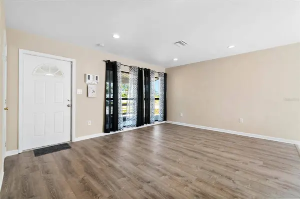 3074 BROADPOINT DR, Punta Gorda, FL 33983