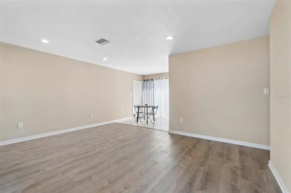 3074 BROADPOINT DR, Punta Gorda, FL 33983